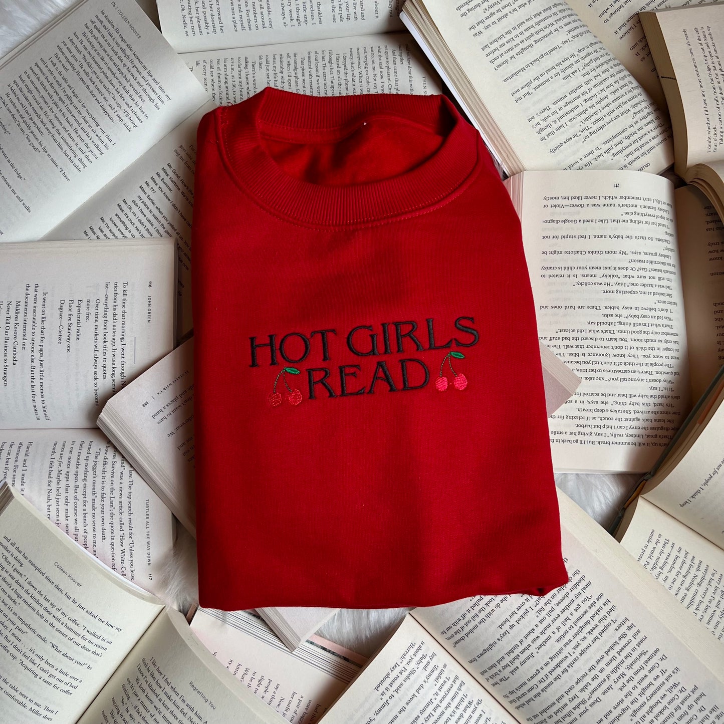 Hot Girls Read